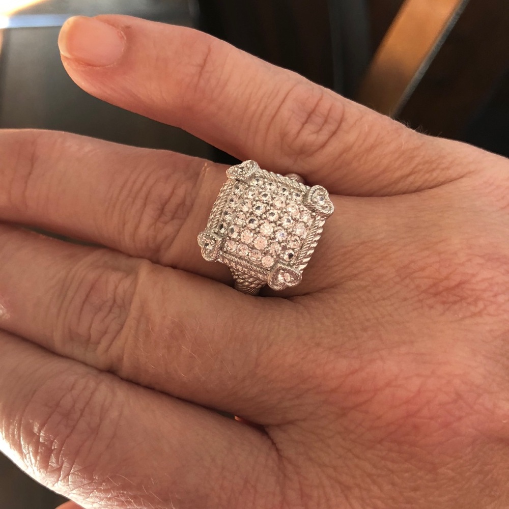 Judith Ripka Ring SZ 6